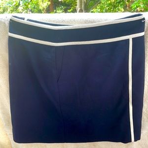 NWT Ann Taylor Navy blue & White Pencil Skirt